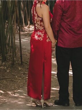 Red Embroidered Chinese Qipao Cheongsam Bridal Halter Tea Ceremony Wedding Dress